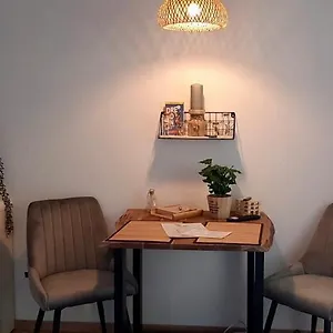 Apartment Kleine Liesl In Der Neustadt Mit Parkplatz Dresden