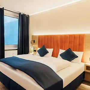 St. Georg Hotel
